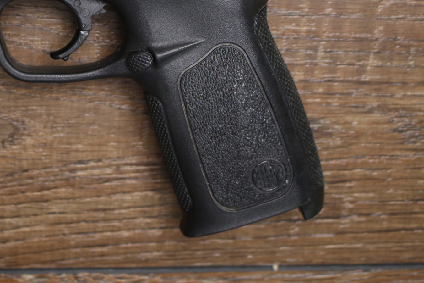 SMITH AND WESSON SD9VE 9mm Police Trade-in Pistol (Magazine Not Included)
